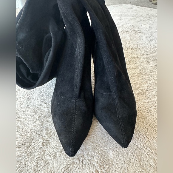 Over The Knee Pointed Boots - Picture 4 of 4